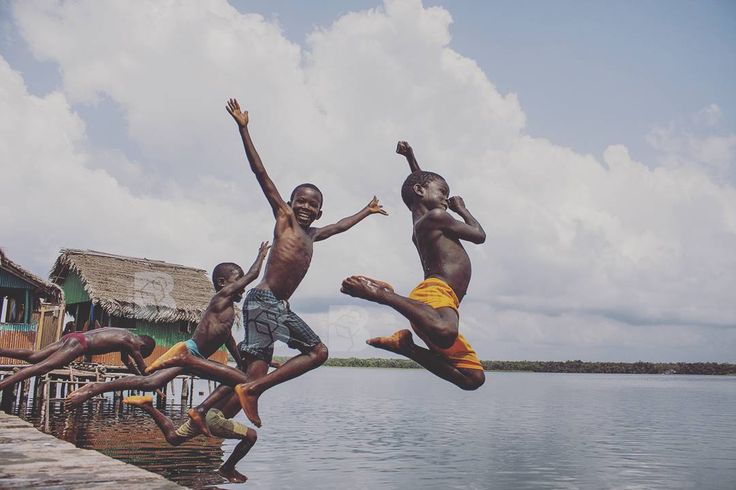 Paysage serein illustrant la paix et le progrès